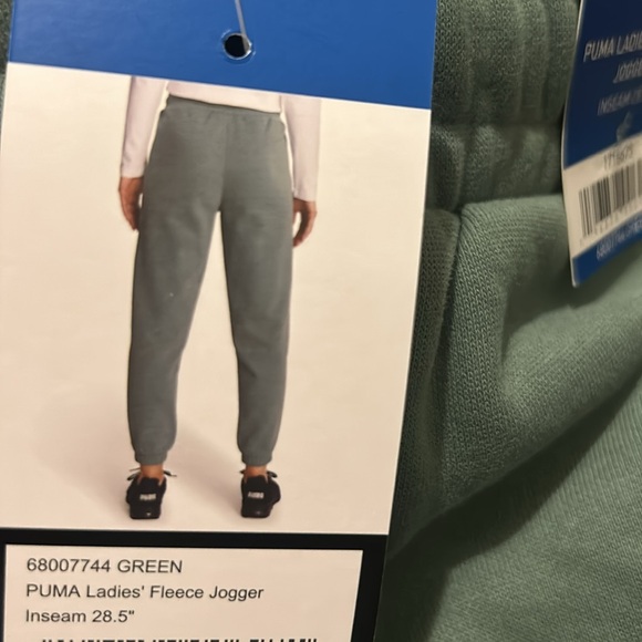 Puma fleece ladies jogger, size L green, NWT - Picture 4 of 5